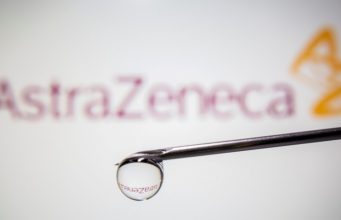На Украине зарегистрировали вакцину AstraZeneca против COVID-19