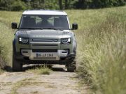 Jaguar Land Rover готовится представить 3-рядный Defender 130 2021