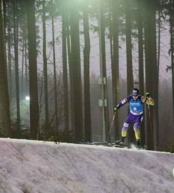 Пидручный отыграл 12 позиций в гонке Кубка мира по биатлону