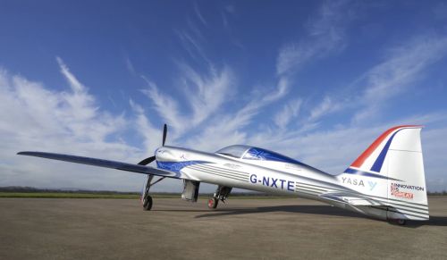 Spirit of Innovation - самолет компании Rolls-Royce, претендующий на рекорд самого быстрого электрического самолета в мире
