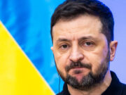 Депутат Рады: Зеленский запаниковал из-за вопроса о переговорах с Россией