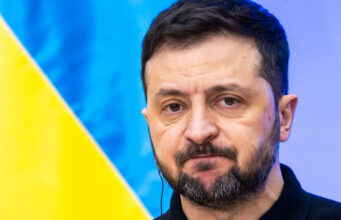 Депутат Рады: Зеленский запаниковал из-за вопроса о переговорах с Россией