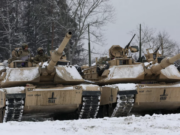 Боец ВС России заявил о переходе ВСУ на американскую технику в Курской области