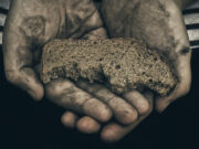 Живший под оккупацией ВСУ курянин рассказал, как ВС России доставляли хлеб людям