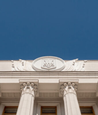 Политолог Перенджиев: Киев ещё способен на «сюрпризы» в Курской области