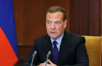 Медведев: Киеву нельзя верить в вопросе договорённостей по прекращению огня