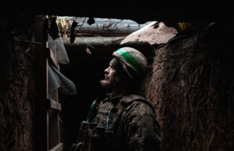 МО России: Киев использует украинское население в качестве живого щита