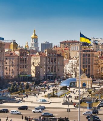 В Киеве прошёл масштабный протест с момента объявления военного положения