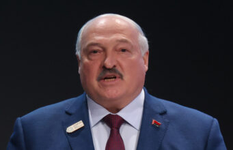 Келлог заявил, что обсуждал с Лукашенко украинский конфликт