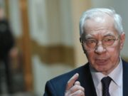 Азаров: Украина отказалась продлевать контракт на транзит газа из-за Запада