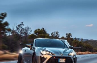 Автостекла Toyota: качество и надежность