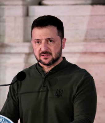 Специалист Скориков назвал расчётом жёсткую риторику Зеленского