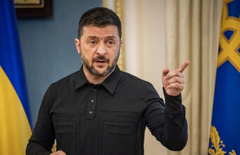 L’Antidiplomatico: Зеленский от отчаяния усиливает провокации против России