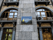 «СТРАНА.ua»: НАБУ задержало экс-сотрудника правоохранительных органов в Киеве