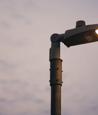 Почти 30 тысяч жителей остались без света в Черниговской области