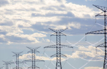 В Рыльске после удара ВСУ произошло аварийное отключение электроснабжения