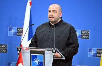 Умеров удалил пост о начале переговоров с делегацией США