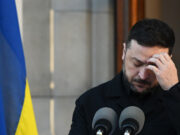 Медведчук: Украину Зеленского уничтожит как мир, так и война