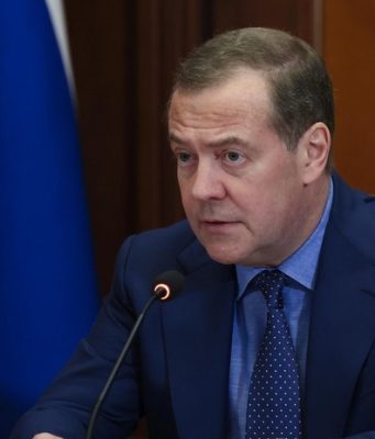 Медведев: «вонючий киевский ублюдок» пытается сорвать урегулирование конфликта