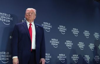 Трамп заявил, что вражда Путина и Зеленского мешает миру на Украине