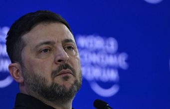 Зеленский выгнал экс-главу СБУ Малюка из состава СНБО