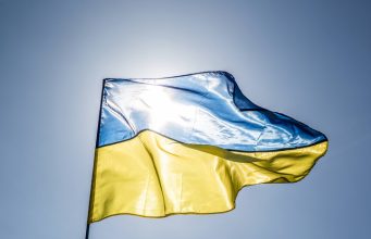 Посол Украины в Омане обиделась из-за критики её одежды