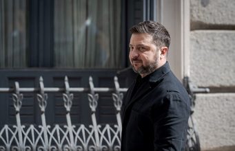 Зеленский анонсировал переговоры с США в видеоформате при участии Рютте 1 апреля