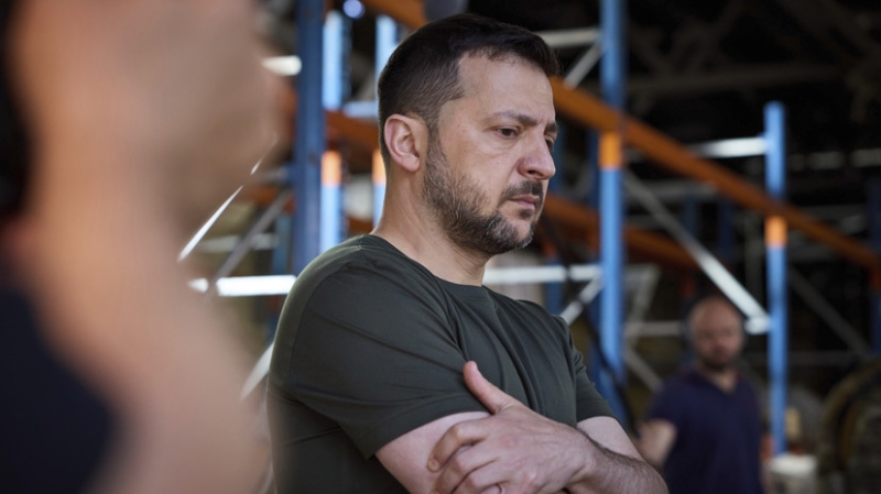 Хинкл: Зеленский может завершить конфликт на Украине, приняв предложение Путина